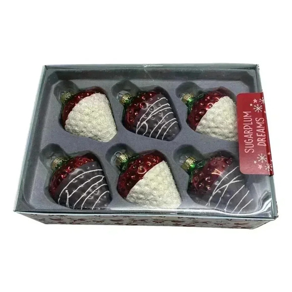 Sugarplum Dreams Chocolate Dipped Strawberries Glass Christmas Ornaments 6pc Set - Picture 2 of 6